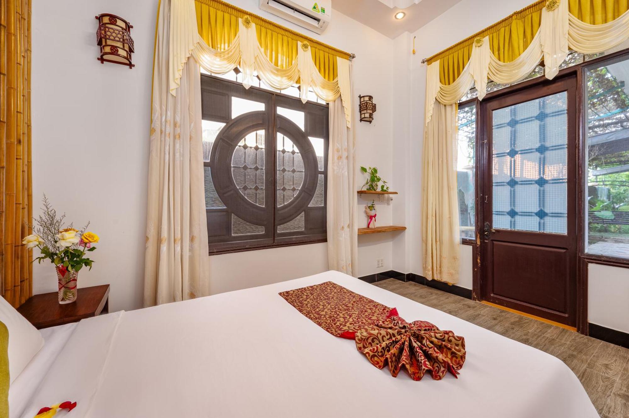 Nipa Riverside Villa Хой Ан Екстериор снимка